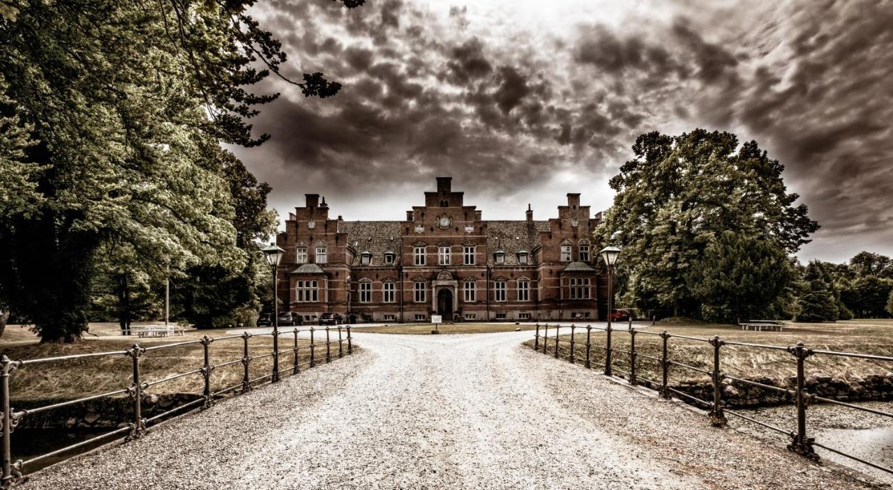 Fuglsang Herregaard Hotel Toreby Exteriör bild